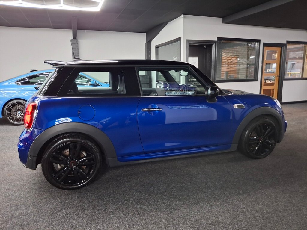Used MINI Hatch 2020 for sale - 76376160: Photo 14