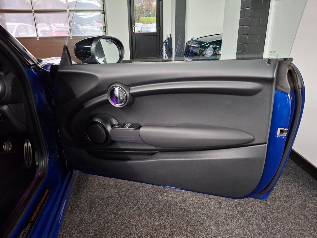 Used MINI Hatch 2020 for sale - 76376160: Photo 31