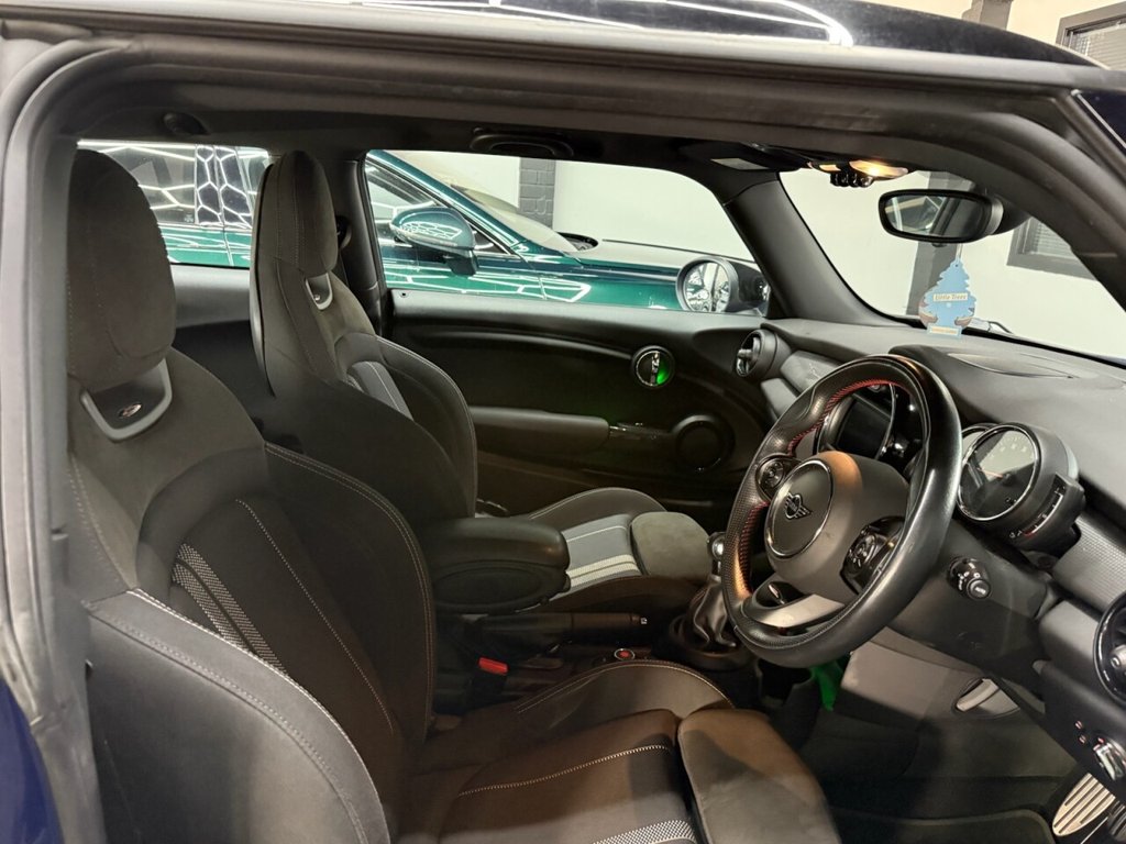 Used MINI Hatch 2020 for sale - 76376160: Photo 5