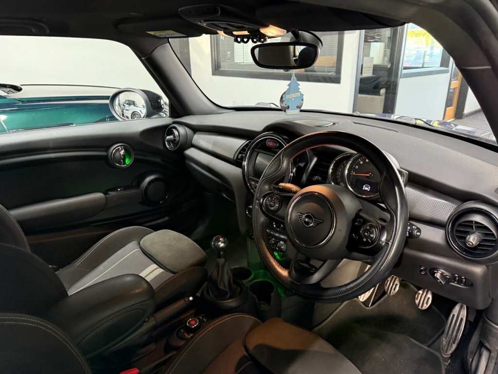 Used MINI Hatch 2020 for sale - 76376160: Photo 6