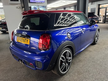 Used MINI Hatch 2019 for sale - 78069219: Photo