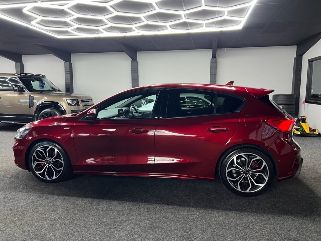 Used Ford Focus 2018 for sale - 77780413: Photo 4