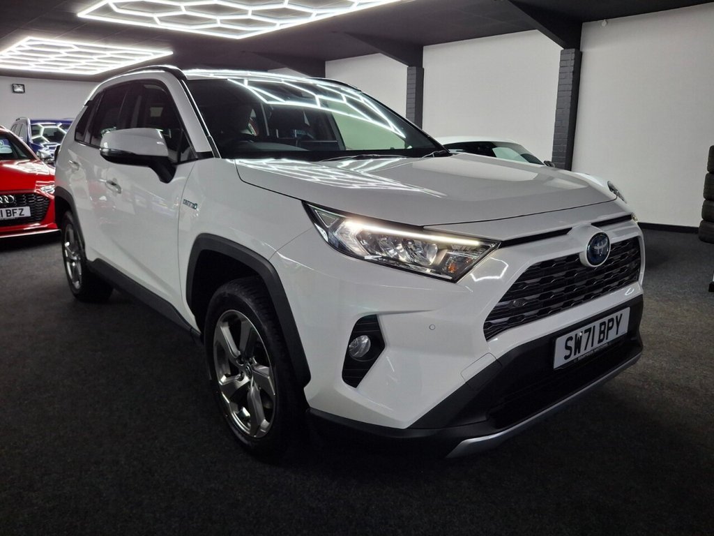 Used Toyota RAV4 2022 for sale - 76210708: Photo 17
