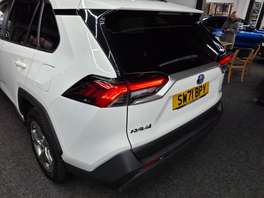 Used Toyota RAV4 2022 for sale - 76210708: Photo 7