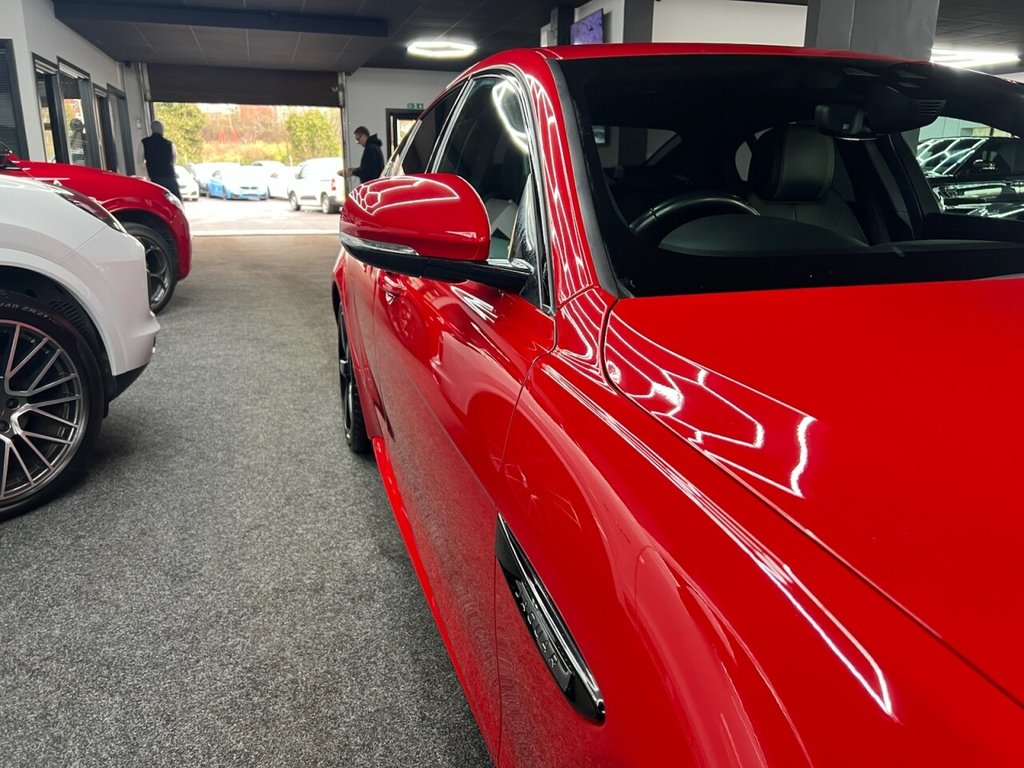 Used Jaguar XE 2019 for sale - 77236582: Photo 15