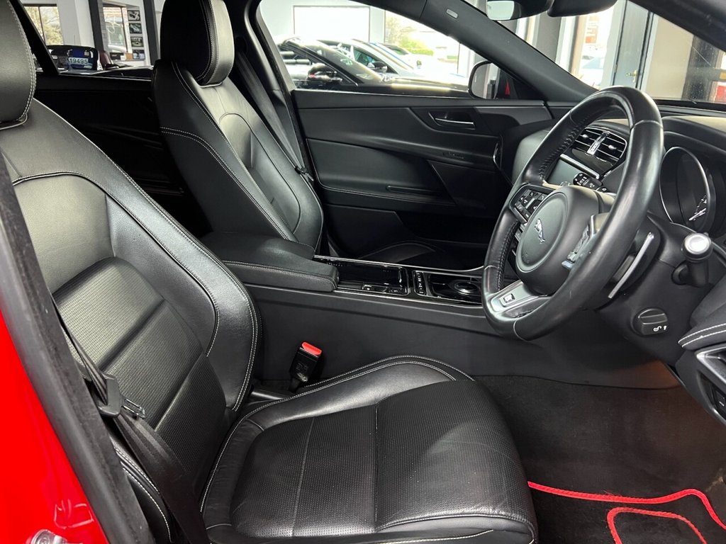 Used Jaguar XE 2019 for sale - 77236582: Photo 33