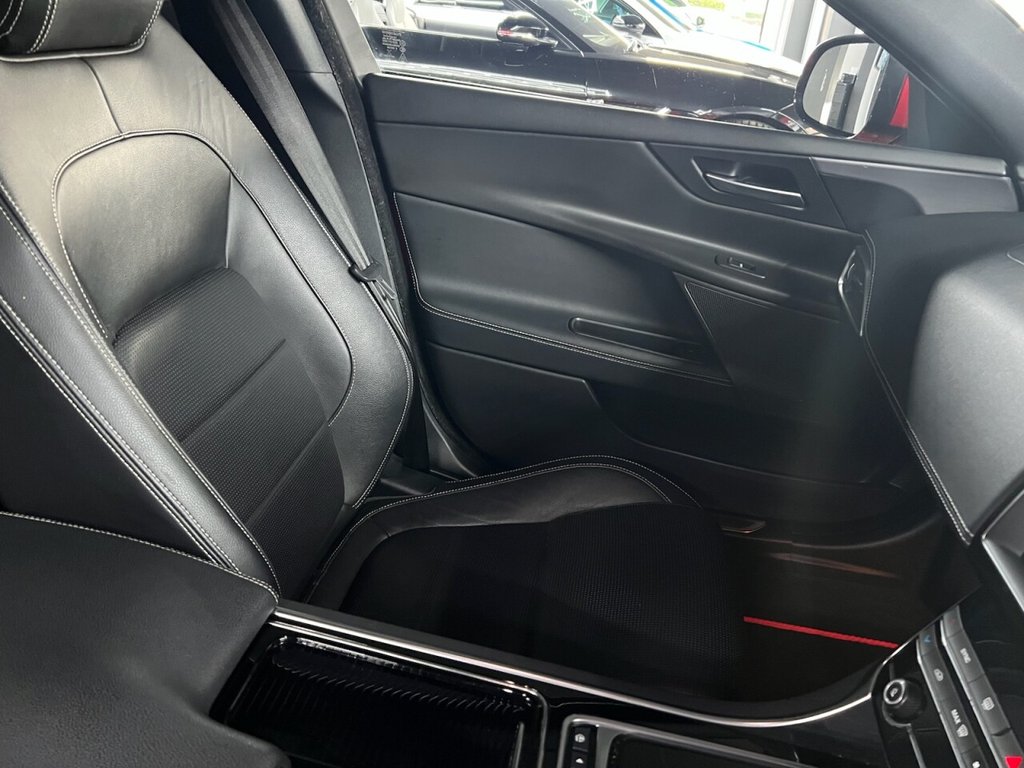 Used Jaguar XE 2019 for sale - 77236582: Photo 34