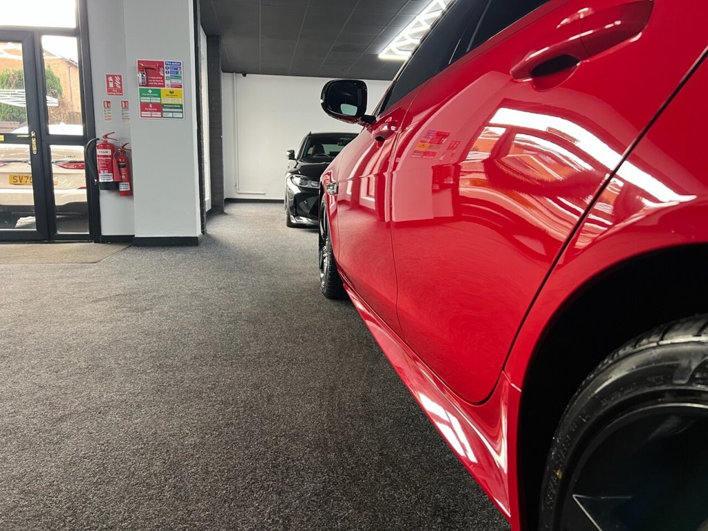 Used Jaguar XE 2019 for sale - 77236582: Photo 6