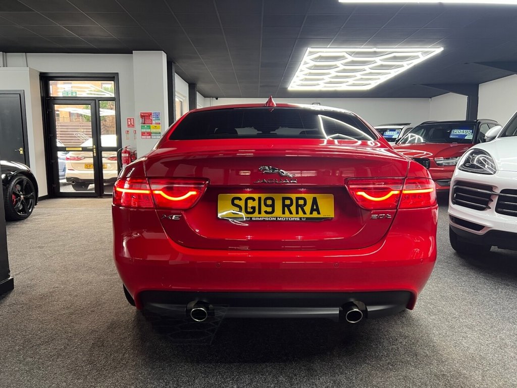 Used Jaguar XE 2019 for sale - 77236582: Photo 9