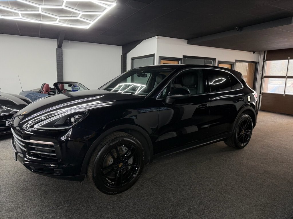 Used Porsche Cayenne 2018 for sale - 77477306: Photo 2