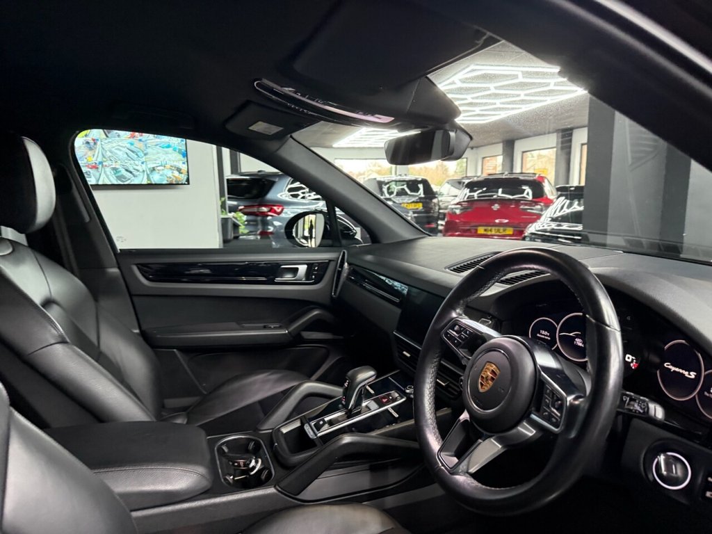Used Porsche Cayenne 2018 for sale - 77477306: Photo 35