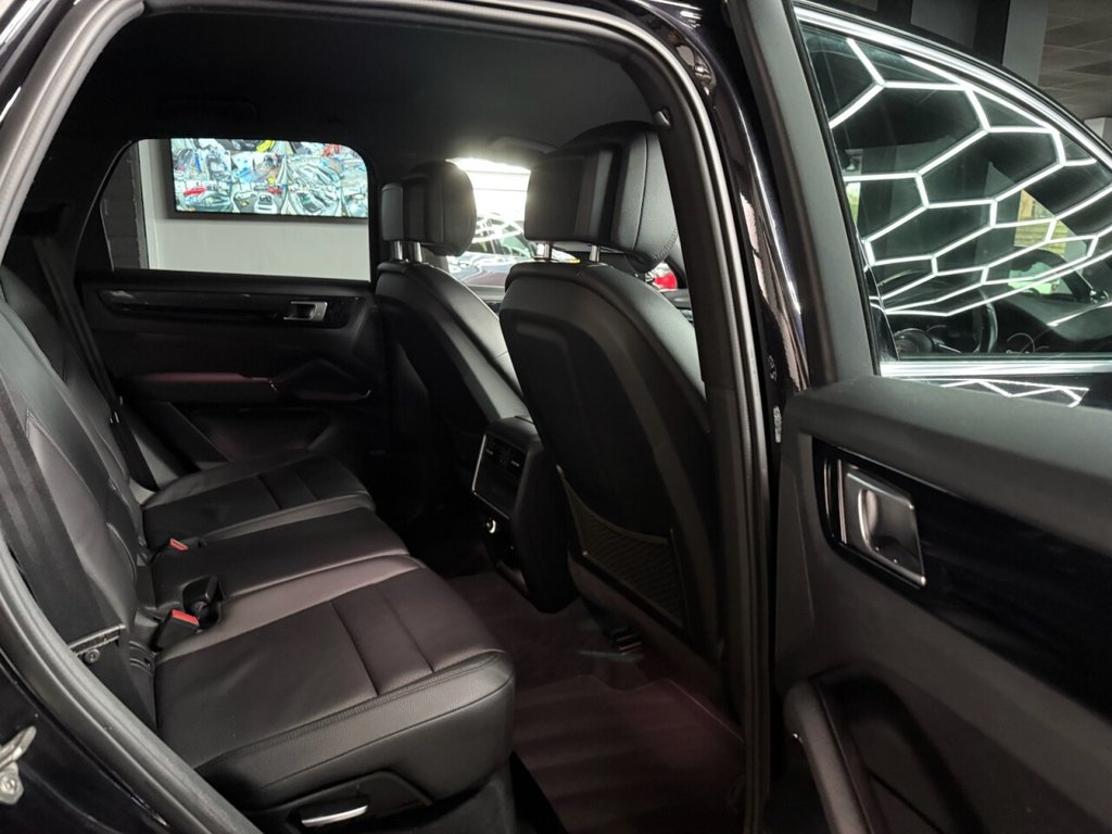 Used Porsche Cayenne 2018 for sale - 77477306: Photo 39