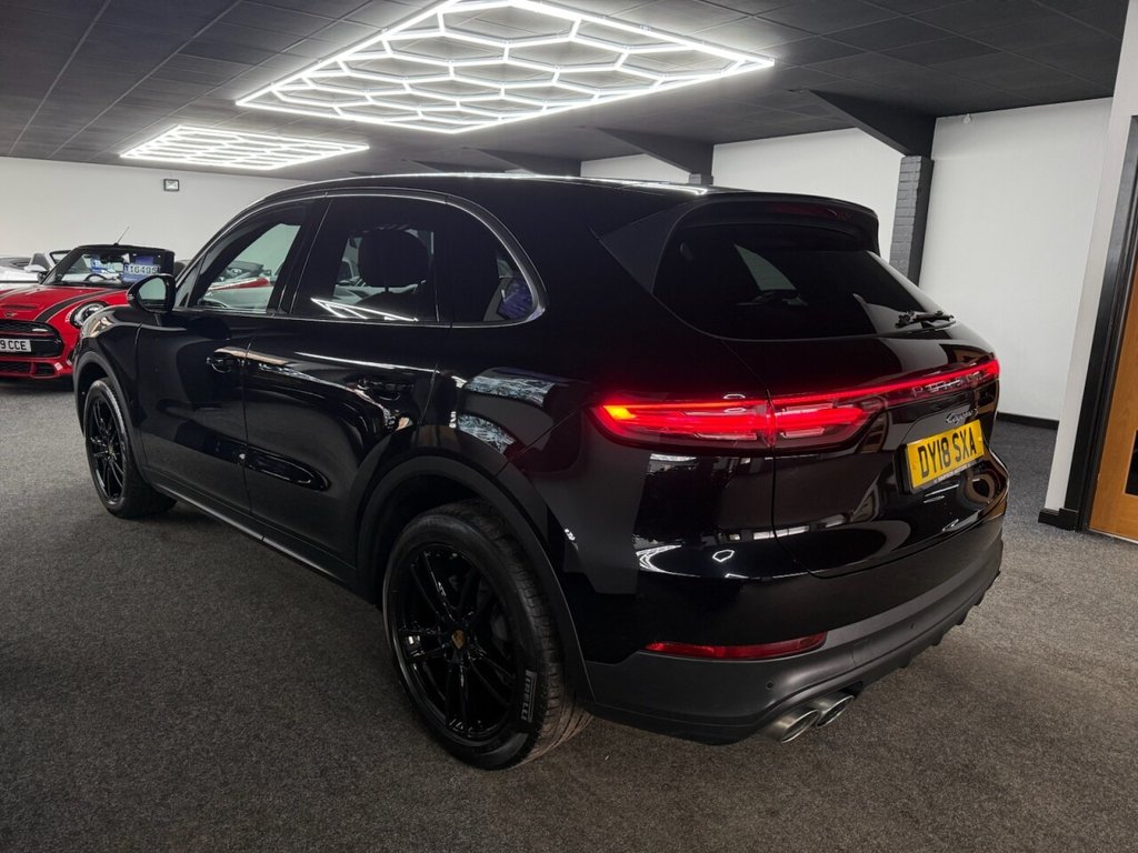 Used Porsche Cayenne 2018 for sale - 77477306: Photo 4