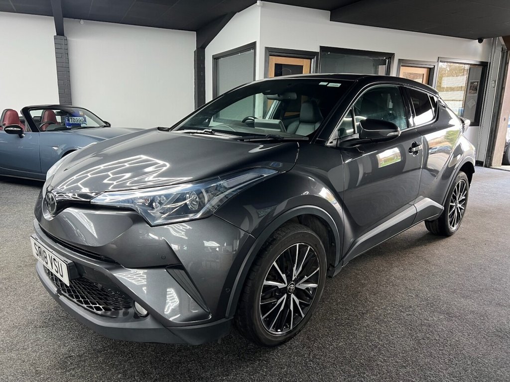 Used Toyota C-HR 2018 for sale - 77936111: Photo 2
