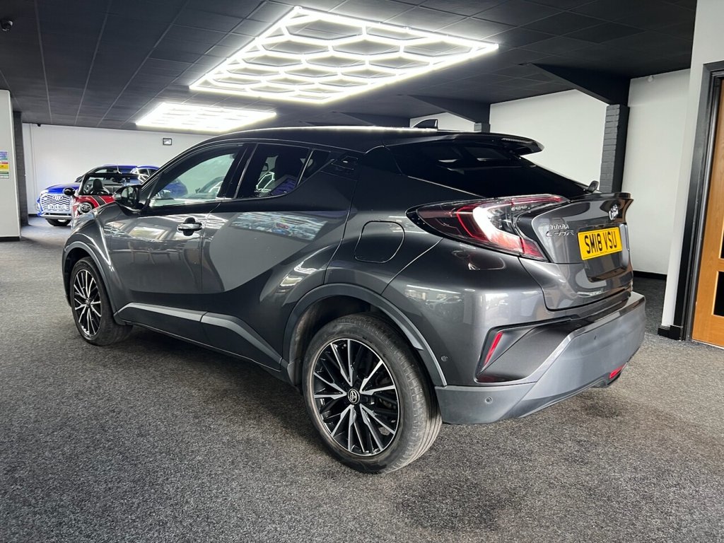 Used Toyota C-HR 2018 for sale - 77936111: Photo 3