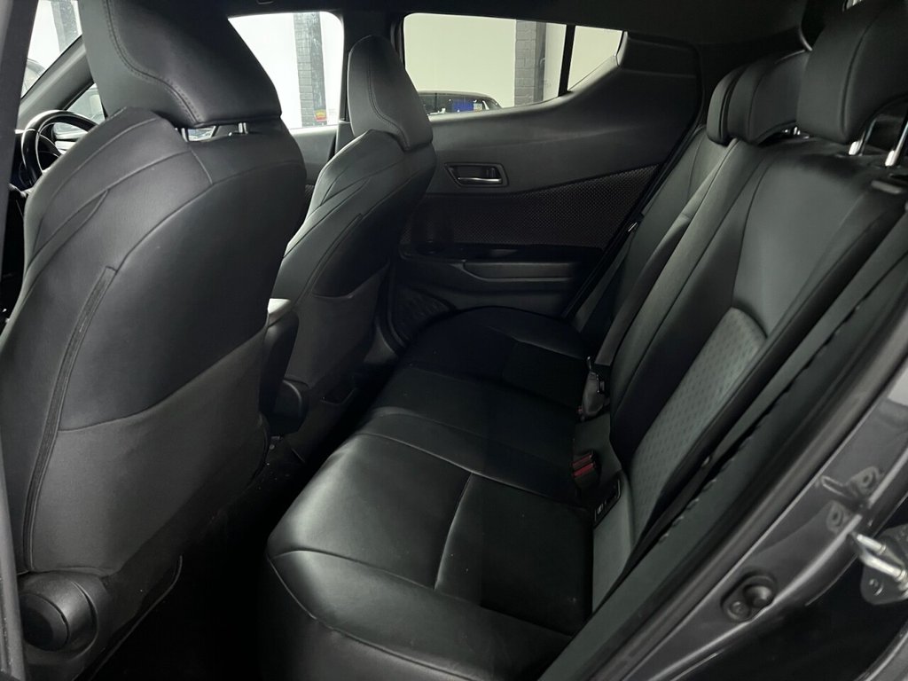 Used Toyota C-HR 2018 for sale - 77936111: Photo 7