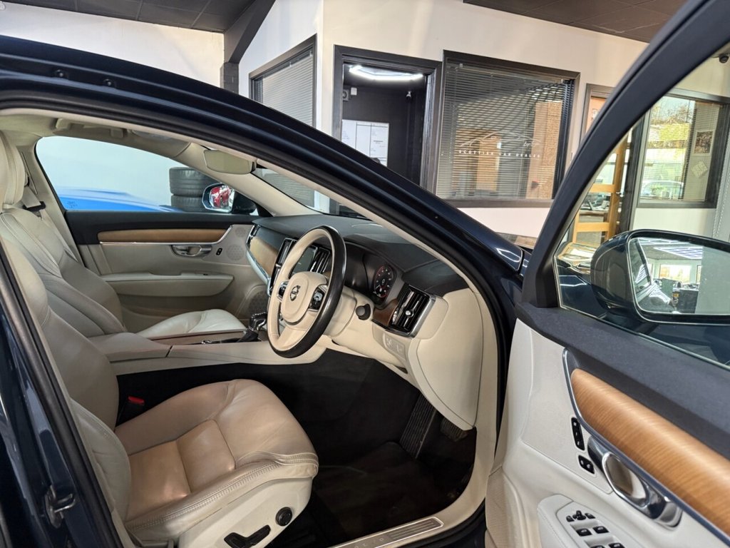 Used Volvo S90 2018 for sale - 76367493: Photo 32