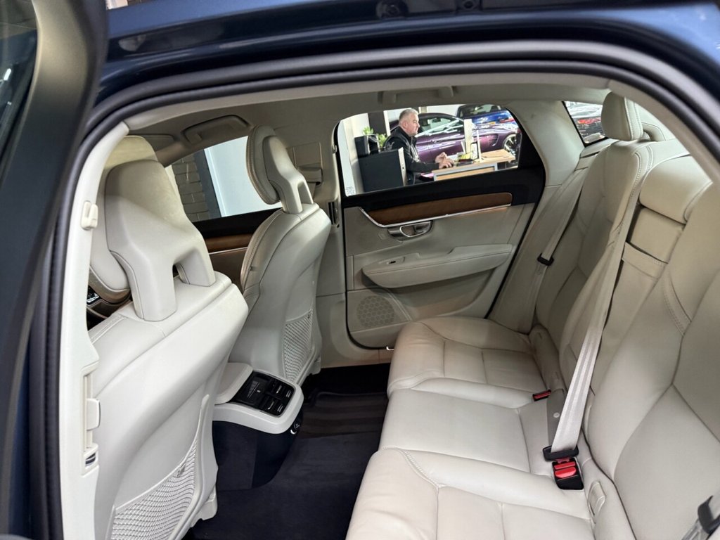 Used Volvo S90 2018 for sale - 76367493: Photo 42
