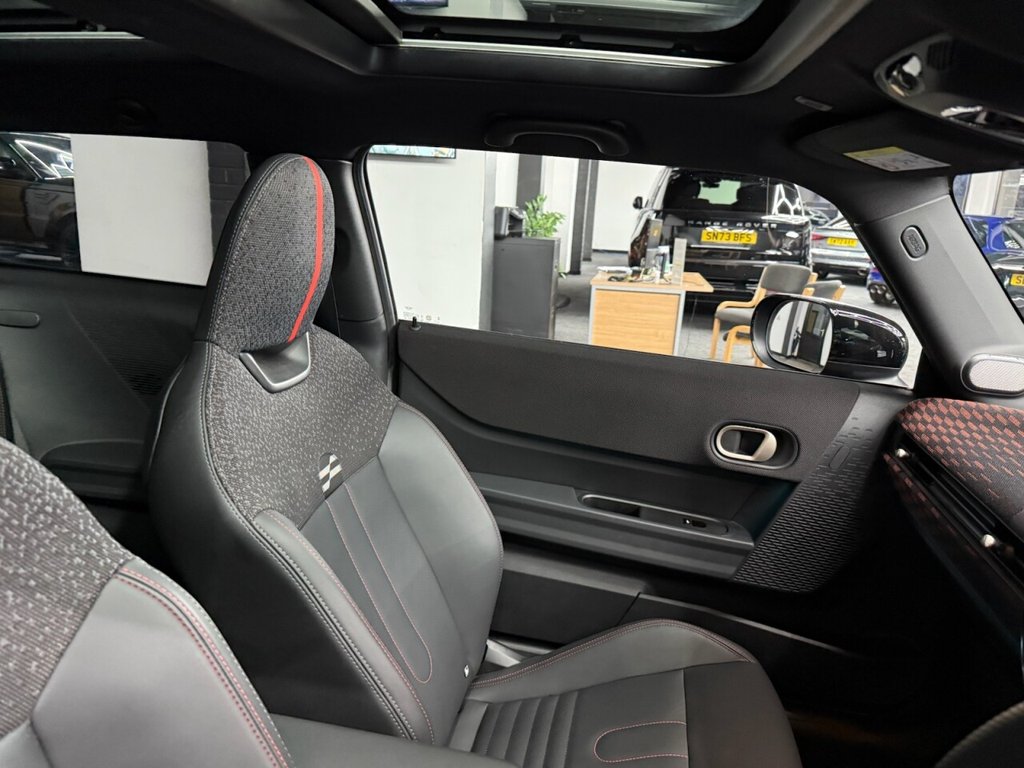 Used MINI Cooper 2024 for sale - 77499412: Photo 32