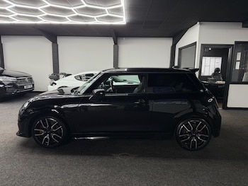 Used MINI Cooper 2024 for sale - 77499412: Photo