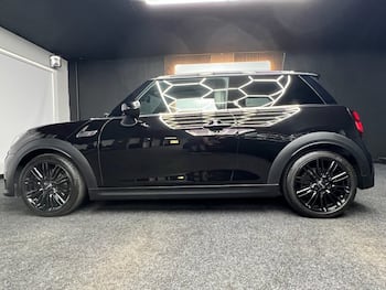 Used MINI Hatch 2021 for sale - 79599282: Photo
