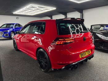 Used Volkswagen Golf 2016 for sale - 78145100: Photo