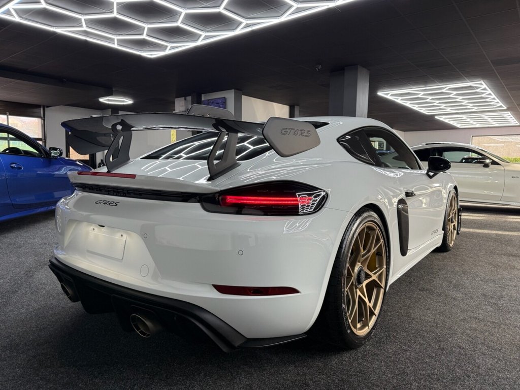 Used Porsche Cayman 2025 for sale - 76590828: Photo 11