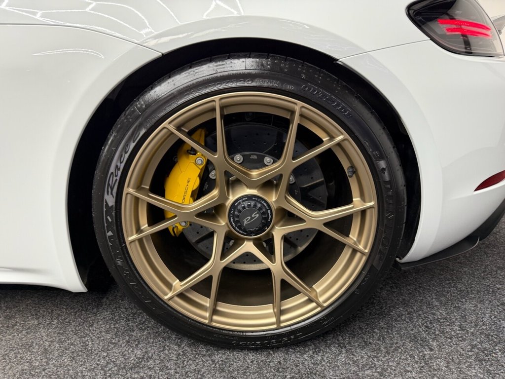 Used Porsche Cayman 2025 for sale - 76590828: Photo 38