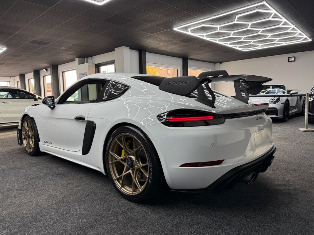 Used Porsche Cayman 2025 for sale - 76590828: Photo 4