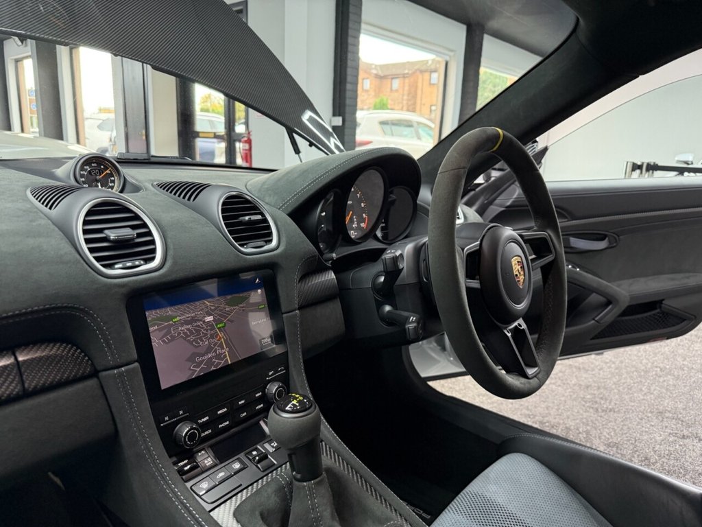 Used Porsche Cayman 2025 for sale - 76590828: Photo 48