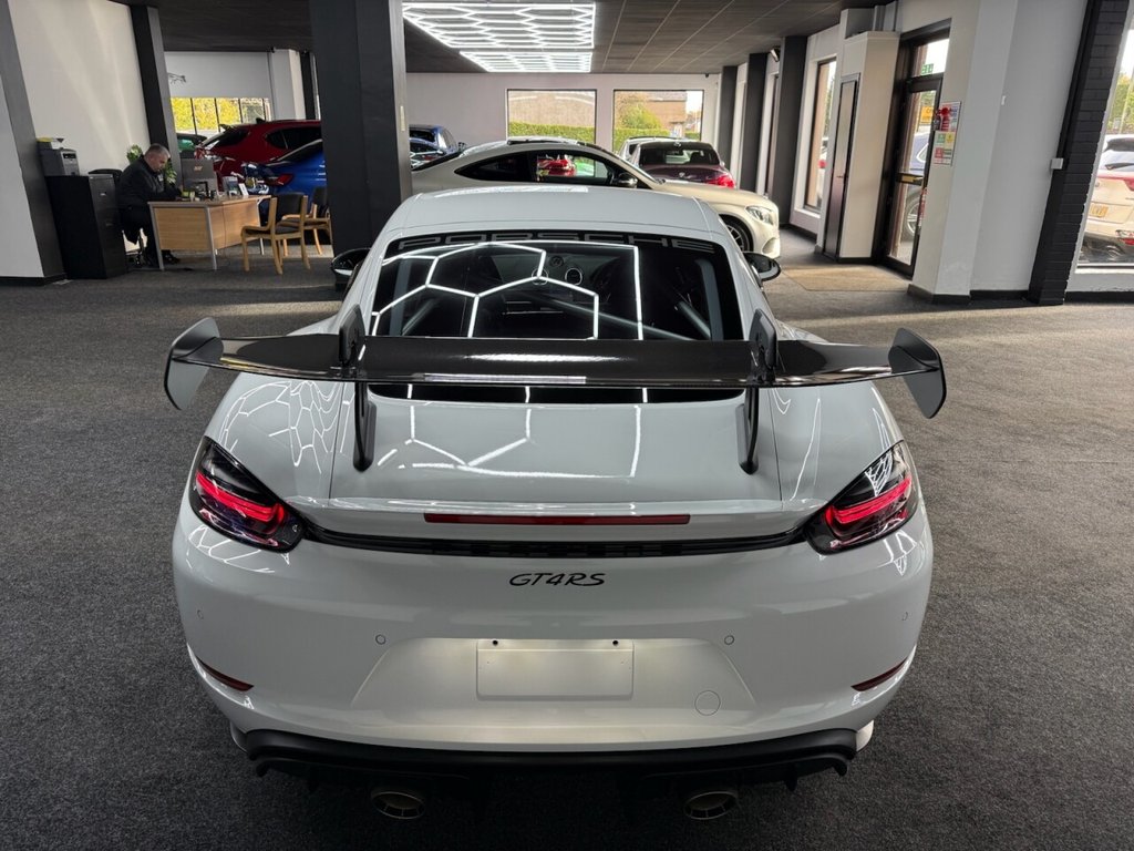 Used Porsche Cayman 2025 for sale - 76590828: Photo 9