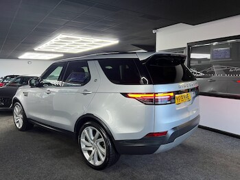 Used Land Rover Discovery 2019 for sale - 78153554: Photo