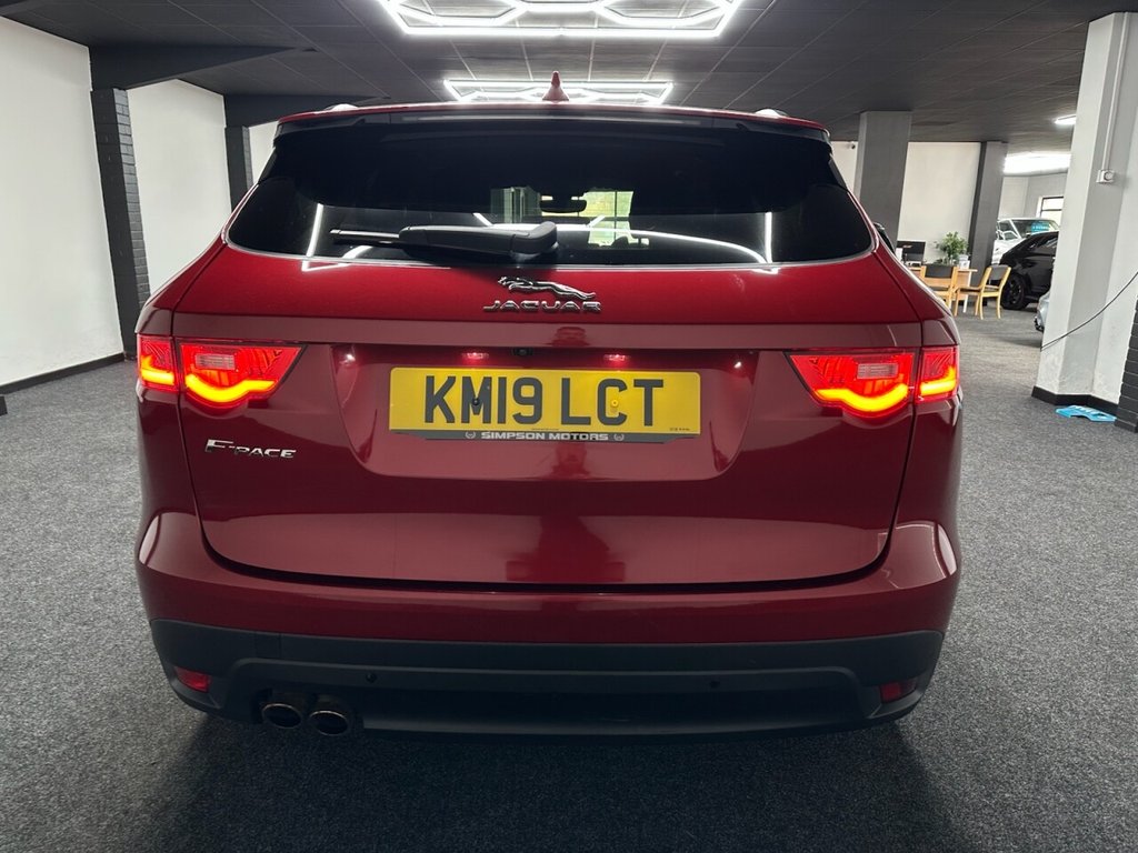 Used Jaguar F-Pace 2019 for sale - 76303793: Photo 10