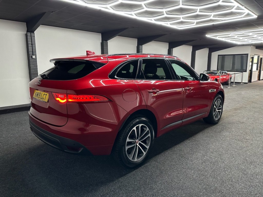 Used Jaguar F-Pace 2019 for sale - 76303793: Photo 14