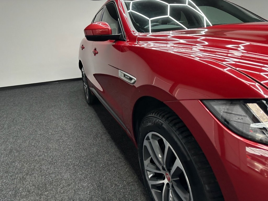 Used Jaguar F-Pace 2019 for sale - 76303793: Photo 18