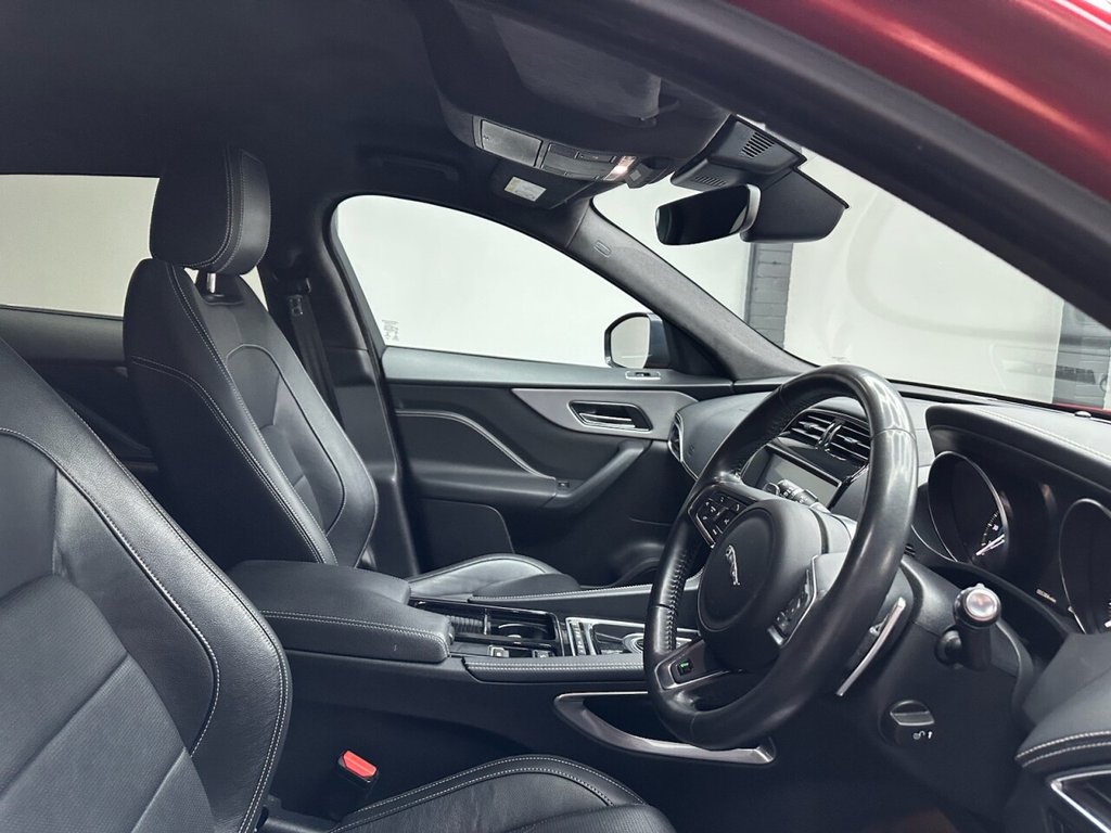 Used Jaguar F-Pace 2019 for sale - 76303793: Photo 32