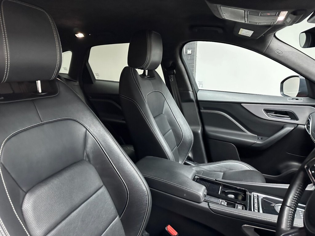 Used Jaguar F-Pace 2019 for sale - 76303793: Photo 35