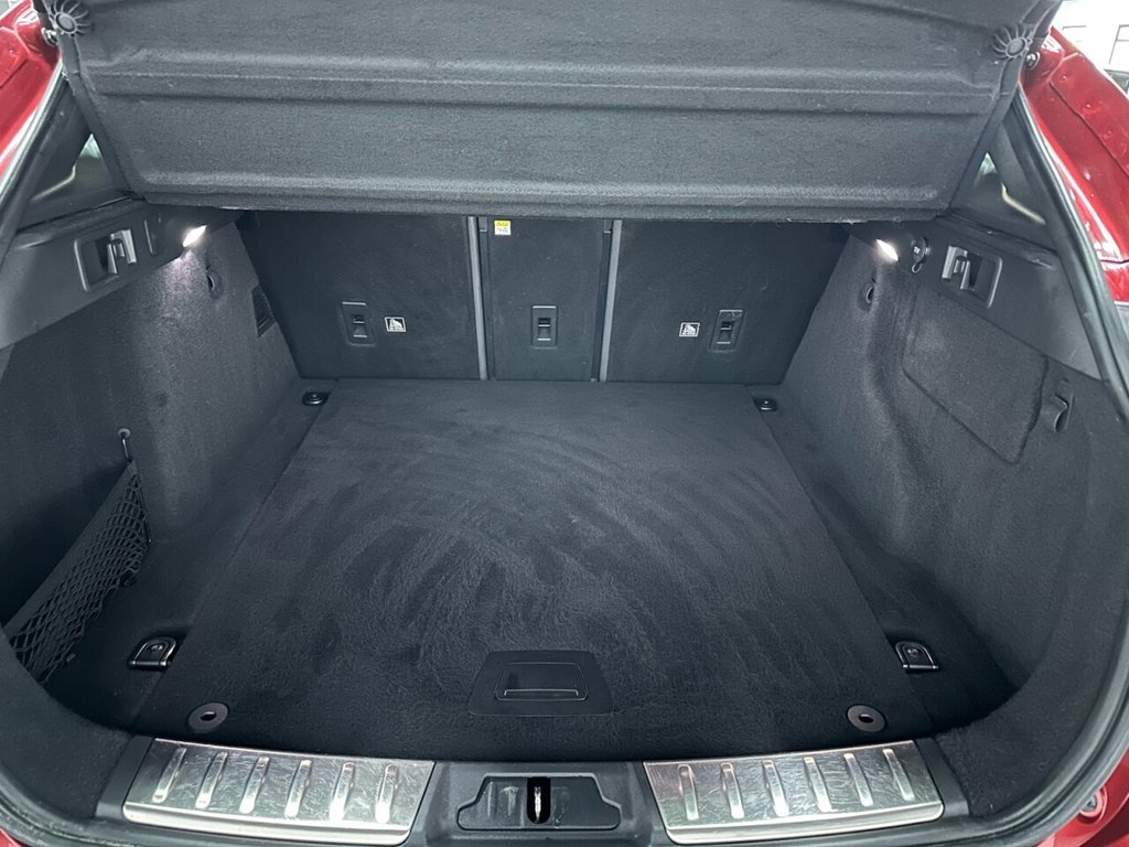 Used Jaguar F-Pace 2019 for sale - 76303793: Photo 40