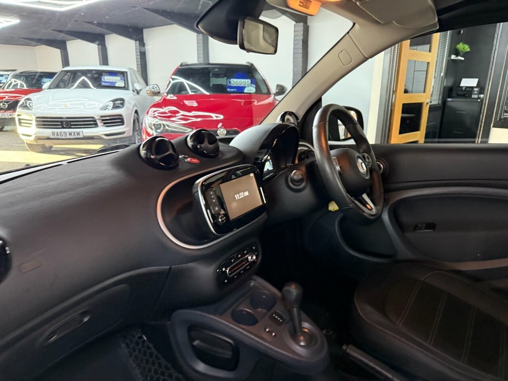 Used smart fortwo 2019 for sale - 76962587: Photo 31