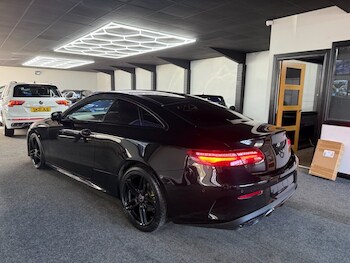 Used Mercedes-Benz E Class 2018 for sale - 78631407: Photo
