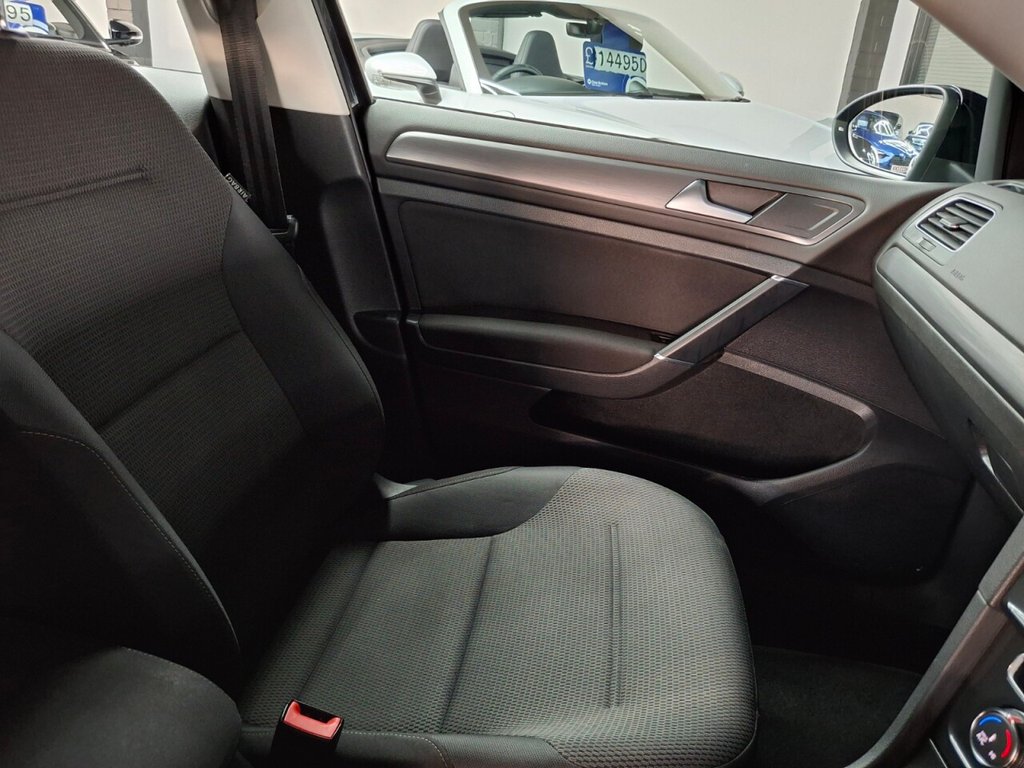 Used Volkswagen Golf 2019 for sale - 76081136: Photo 32