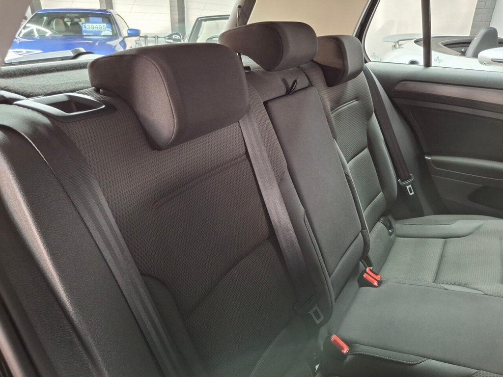 Used Volkswagen Golf 2019 for sale - 76081136: Photo 39