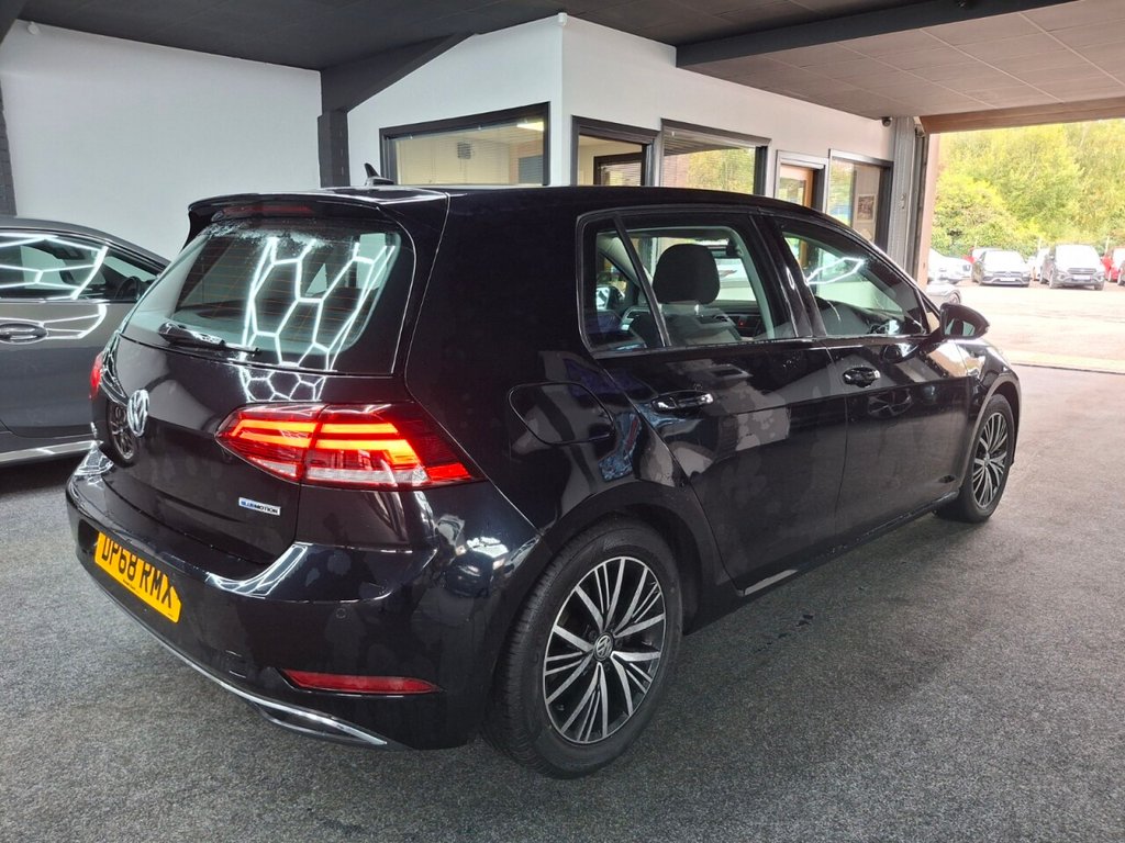 Used Volkswagen Golf 2019 for sale - 76081136: Photo 4