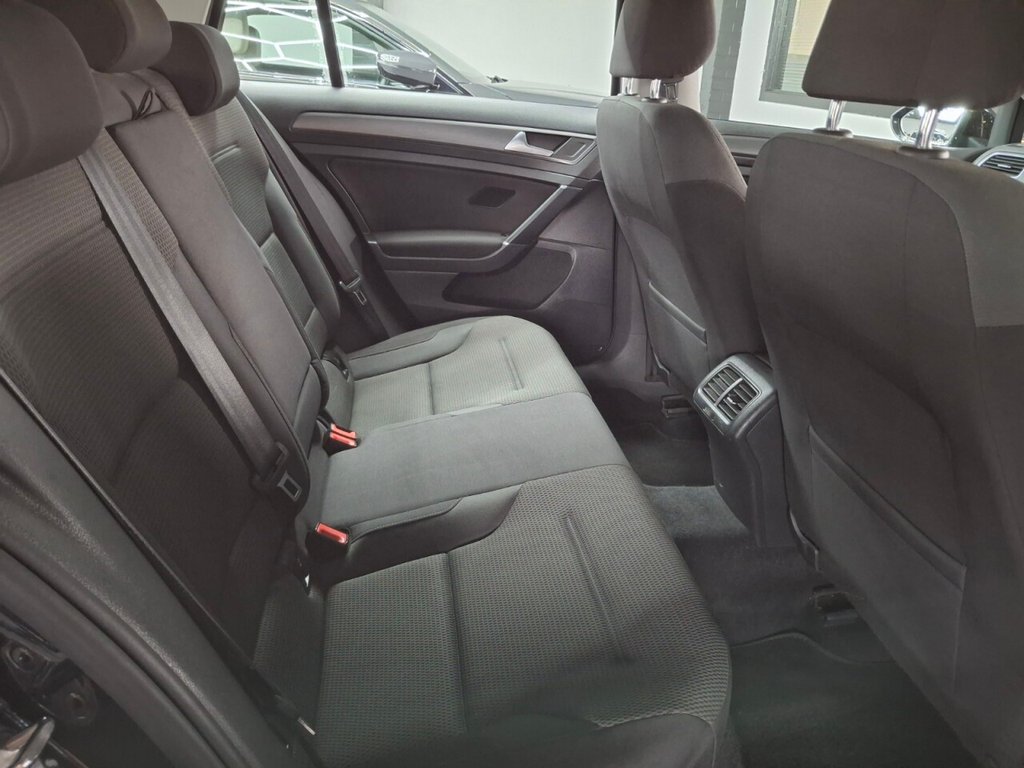 Used Volkswagen Golf 2019 for sale - 76081136: Photo 8