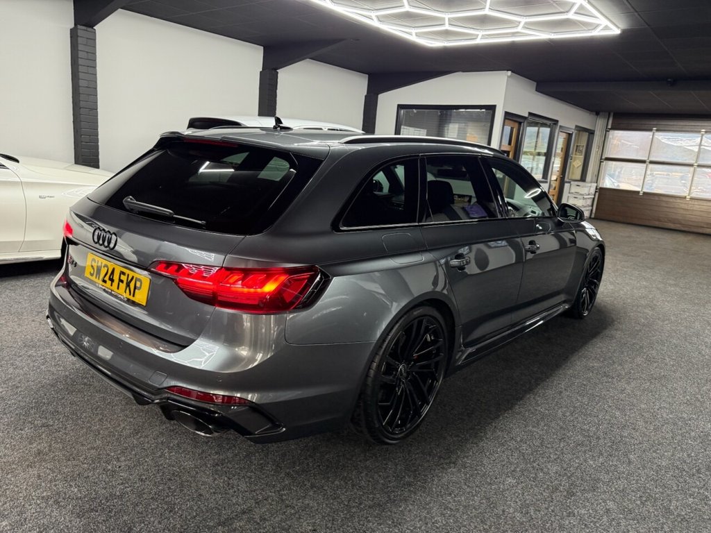 Used Audi RS4 Avant 2024 for sale - 76986272: Photo 15