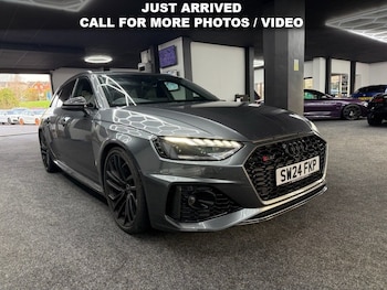 Used Audi RS4 2024 for sale - 76986272: Photo