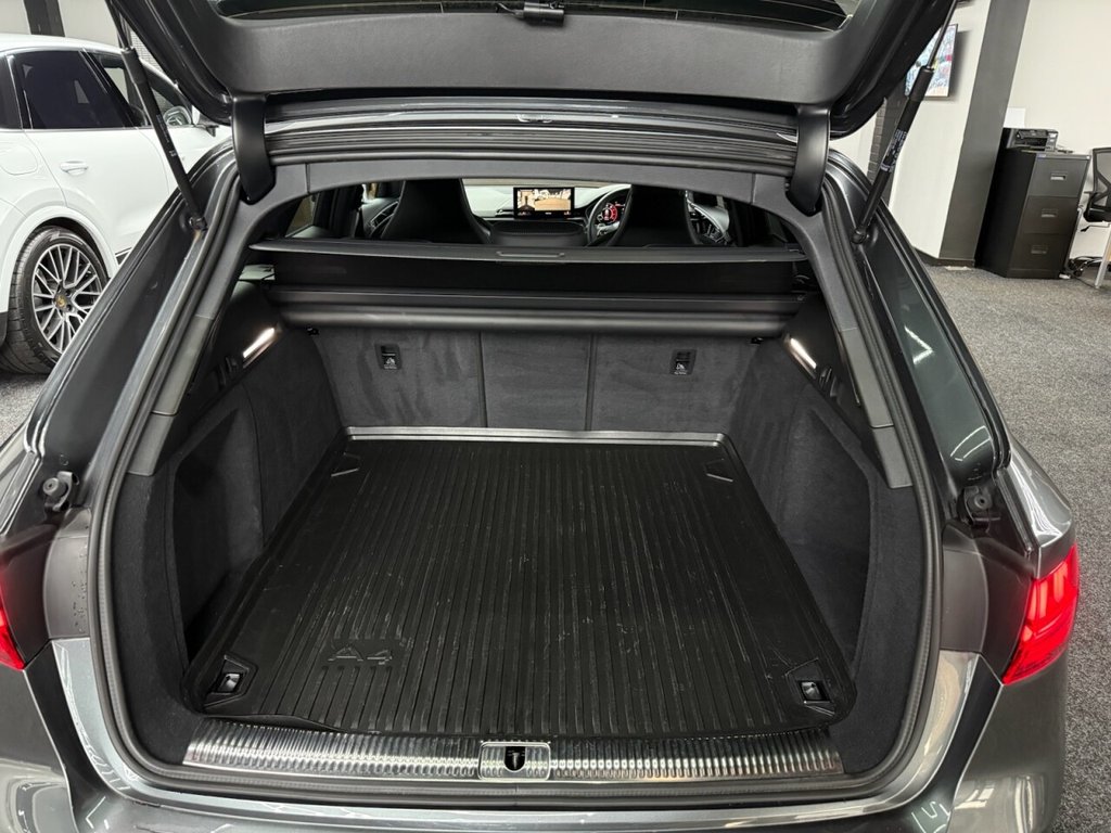 Used Audi RS4 Avant 2024 for sale - 76986272: Photo 46