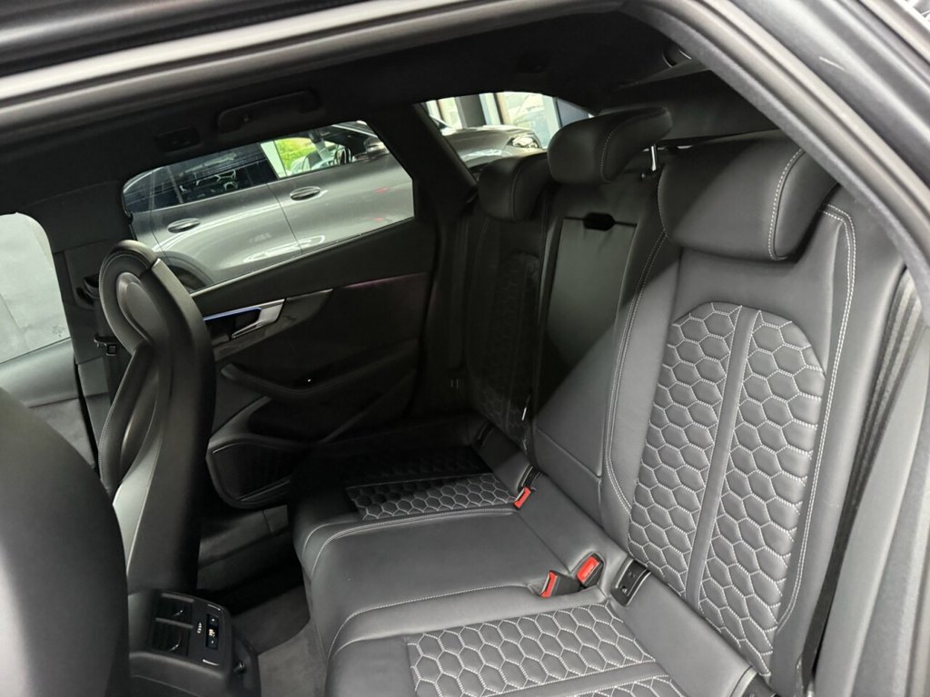 Used Audi RS4 Avant 2024 for sale - 76986272: Photo 49