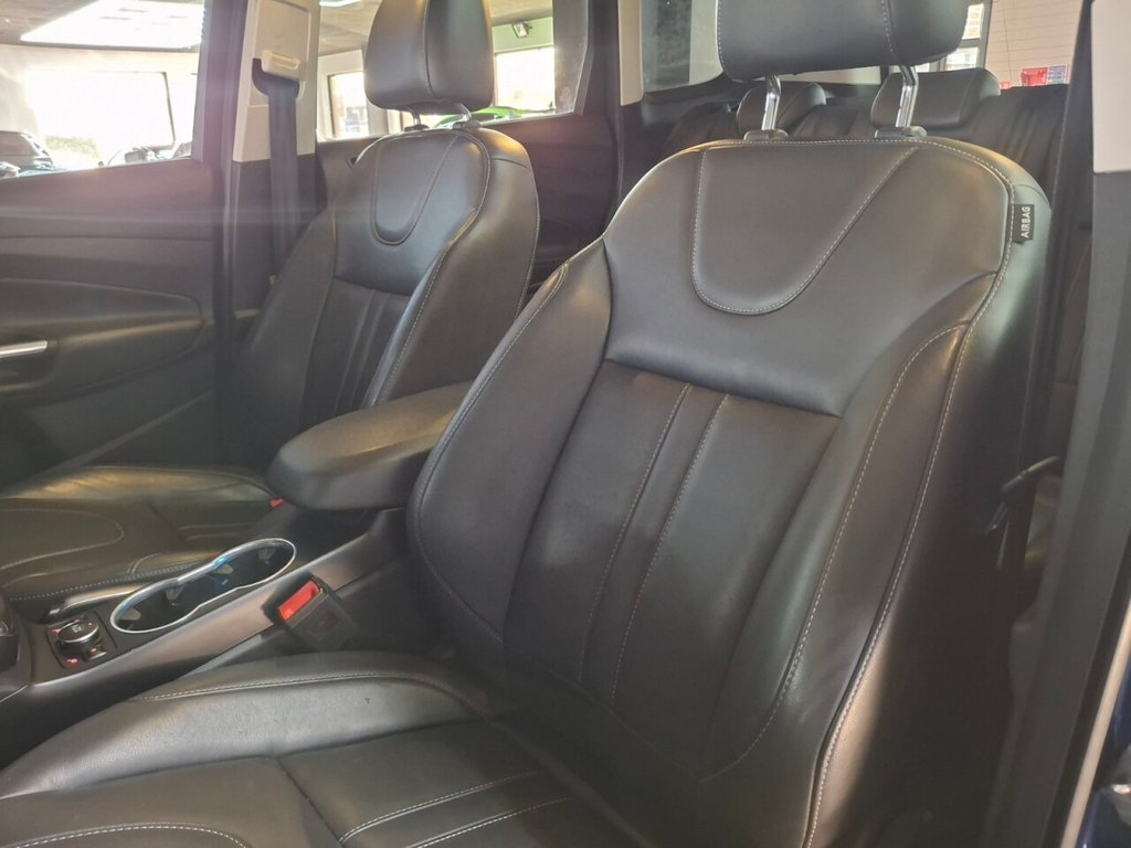 Used Ford Kuga 2015 for sale - 76582147: Photo 26