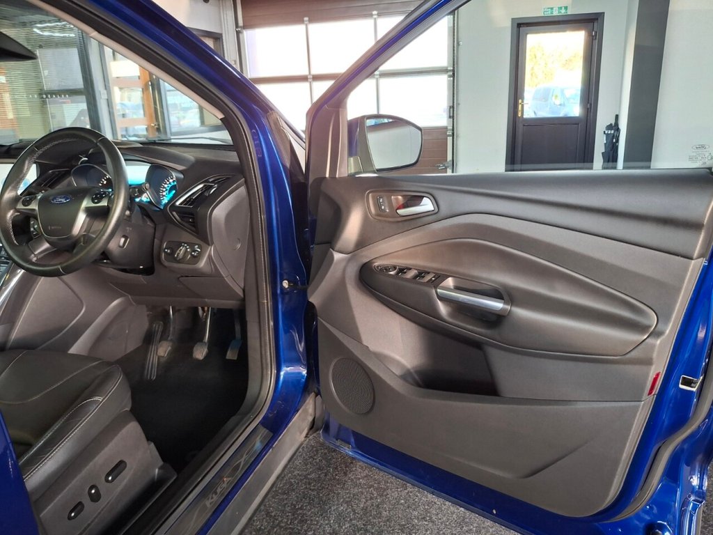 Used Ford Kuga 2015 for sale - 76582147: Photo 30